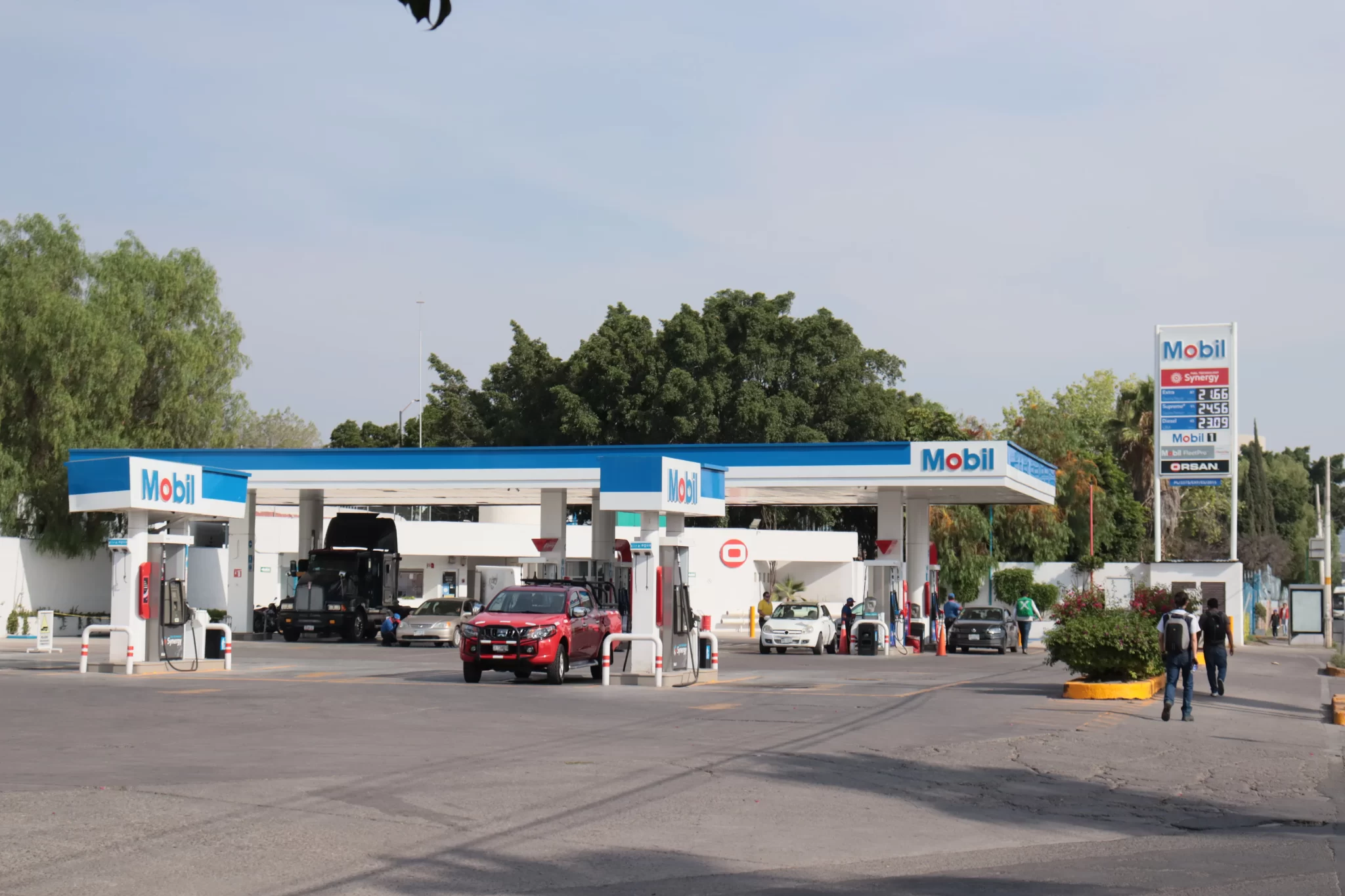 El Porvenir_gasolinera